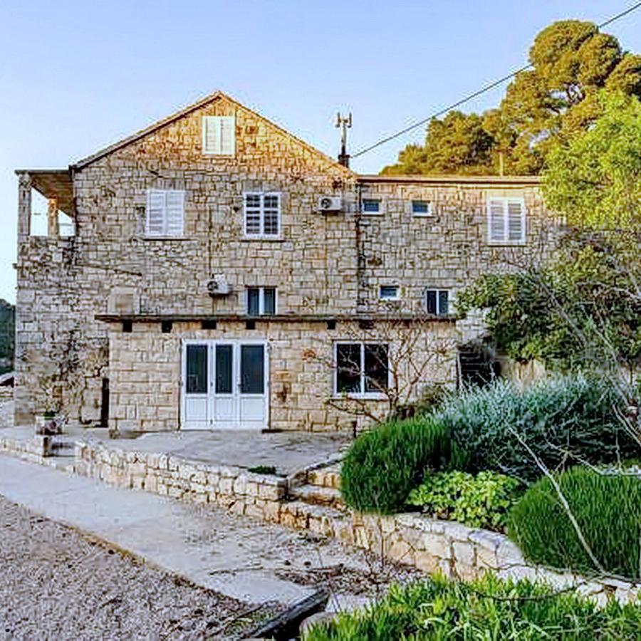 Guest House Kiko Pomena Exterior photo
